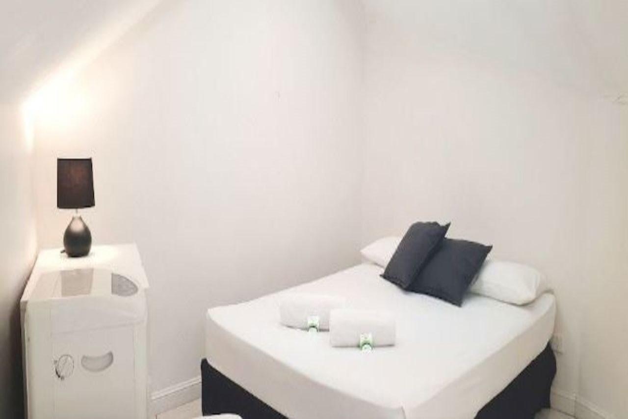Guest house Manly House Sydney